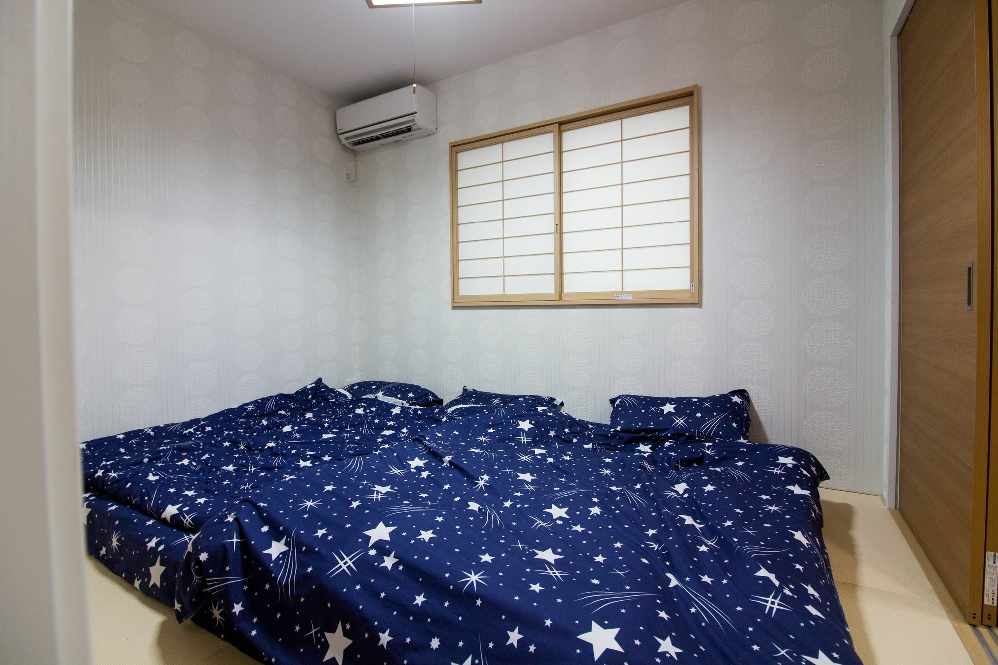 Sdy Hostel Sd Osaka Exteriör bild